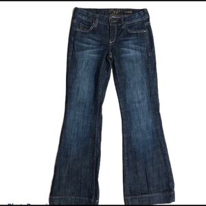 C7P size 3 ocean beach ultra flare denim jean